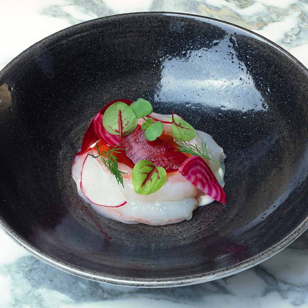 Maîtrise des recettes Françaises de poisson cru aux parfums Japonais